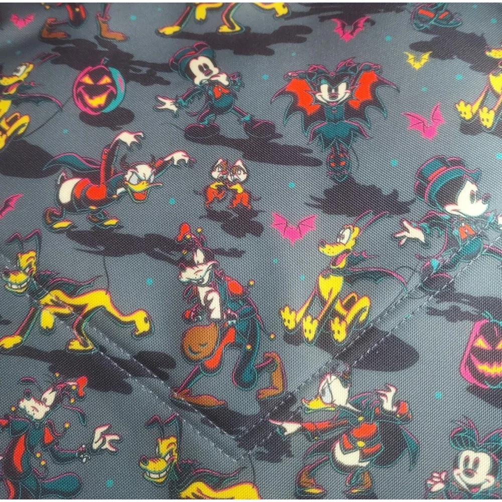 Disney Parks Halloween 2023 Mickey Canvas Backpack Glow Ghost Zipper Pulls NWT